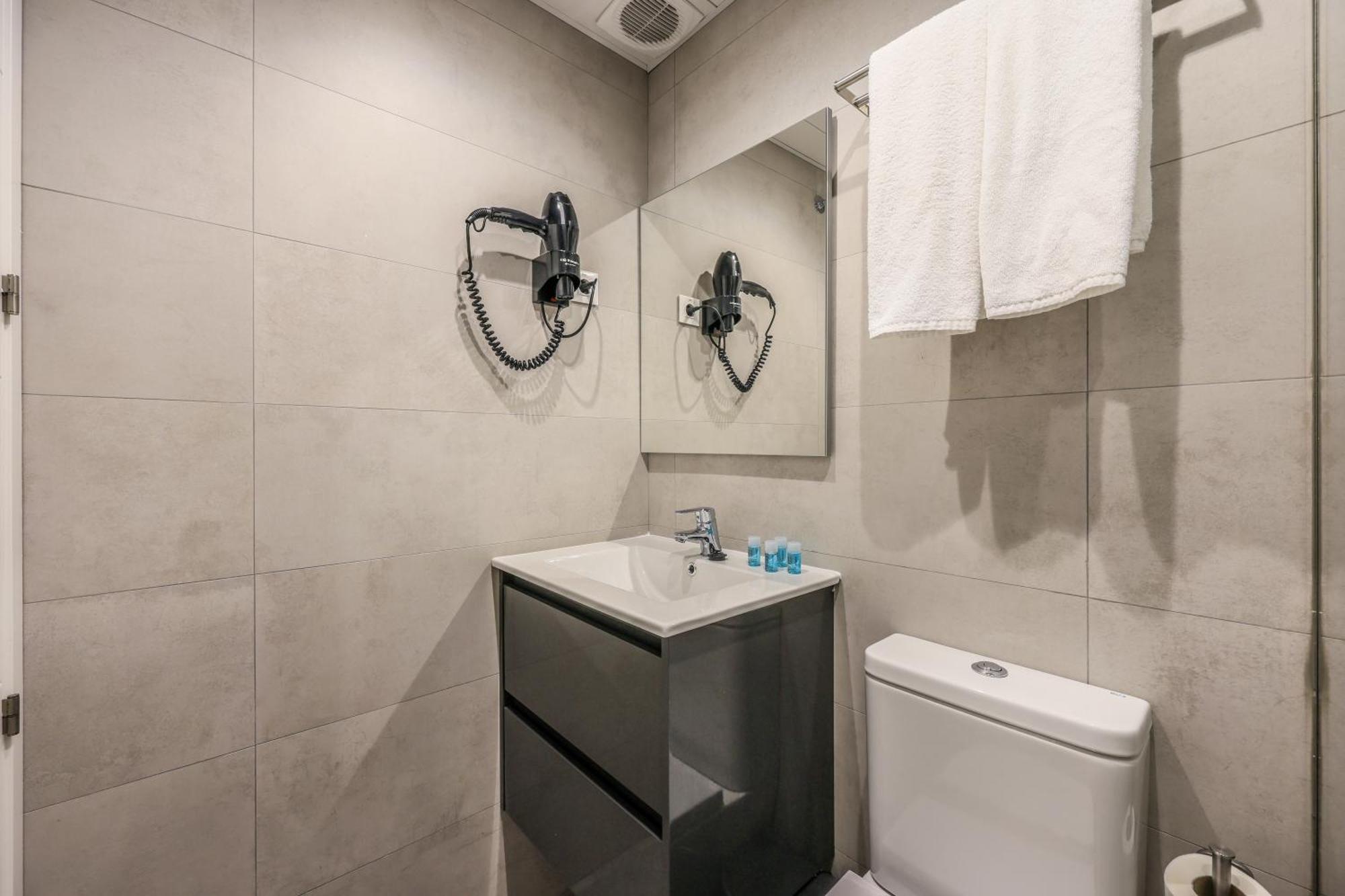 Amazinn Places Blasco De Garay 113 Μαδρίτη Εξωτερικό φωτογραφία
